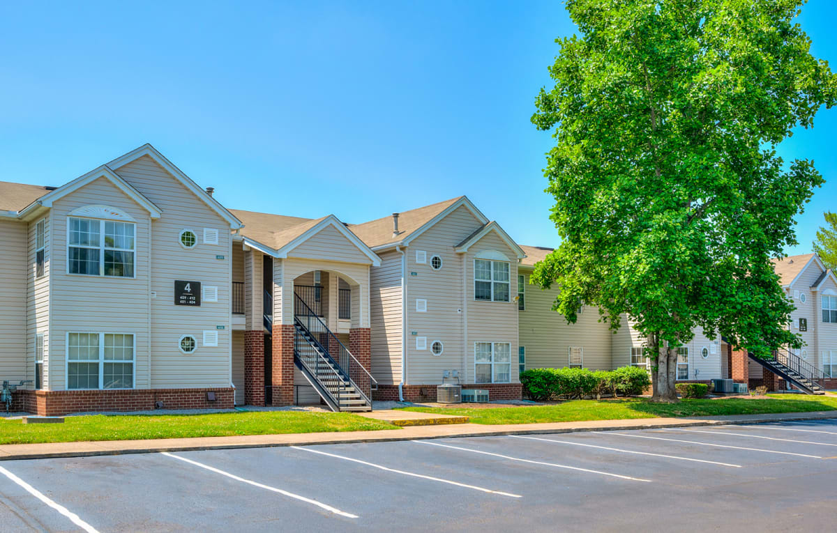 Photos and Video of Willow Creek Apartments in Mount Juliet, TN